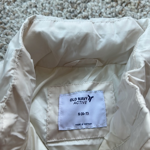 Old Navy Kids Vest - Picture 2 of 2